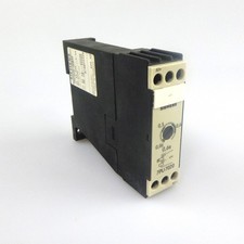Siemens Time Relay 7PU7020-0CB30 GEB