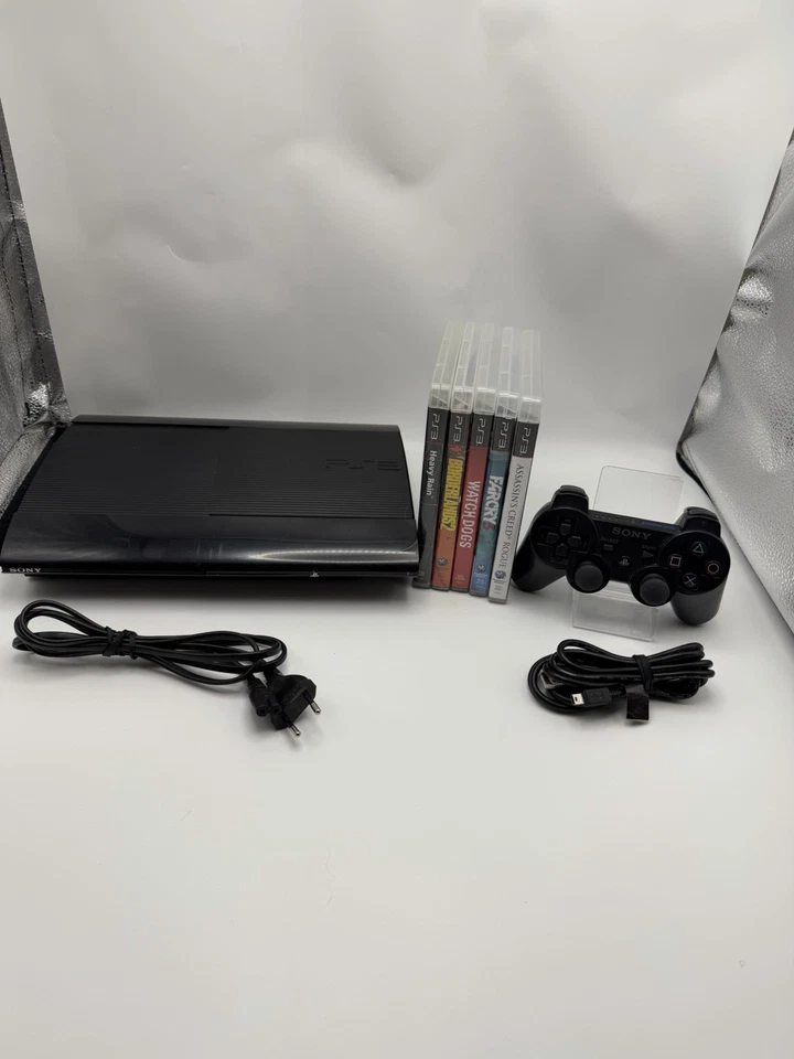 Sony PlayStation 3 Super Slim, Foto 1 von 5