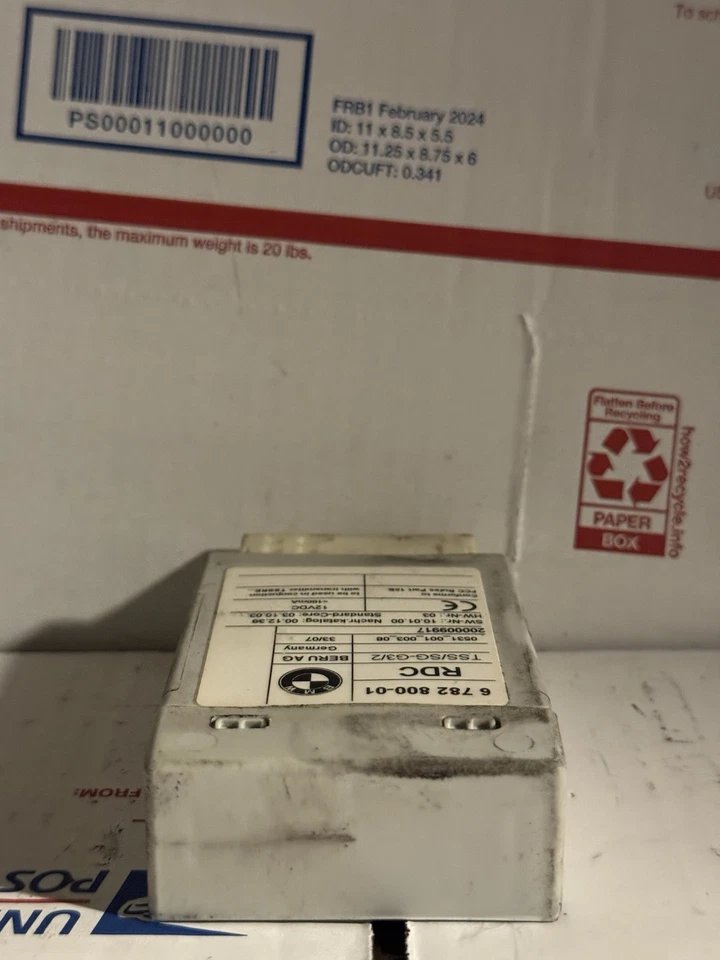 Módulo de control del sistema de monitoreo de presión de neumáticos BMW 550i 2006-2010 6782800-01 OEM Foto 3 de 4