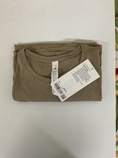 NWT⭐️LULULEMON⭐️SIZE 16⭐️LOVE CREW TEE SHORT SLEEVE⭐️