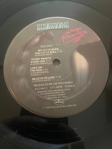 Scorpions *Savage Amusement *LP *record *NM/VG+ *1988 *Mercury *832 963-1 *ROCK - Picture 7 of 8