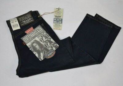 Jeans Levi's 881.02.57 blu scuro  vita alta , leggermente stretto modello donna 