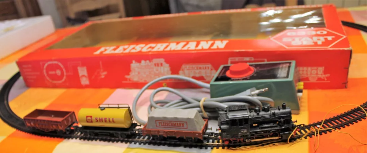 Fleischmann HO 6330 coffret de d part train miniature set A