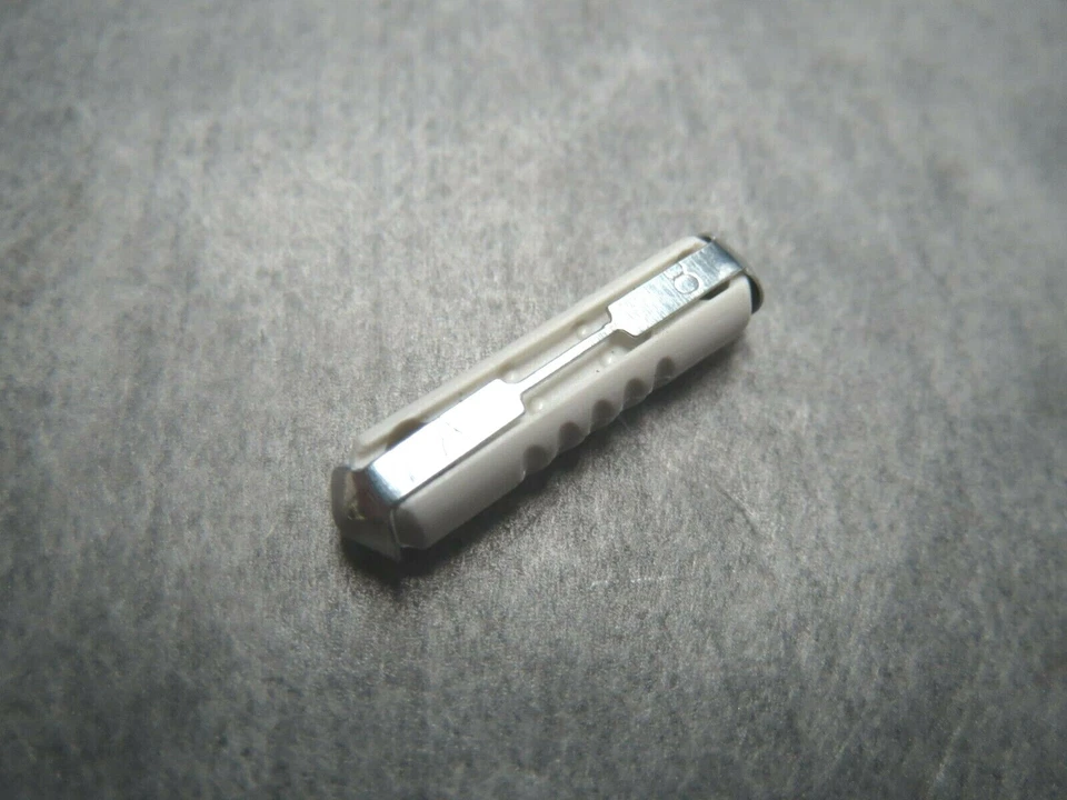 8A 16A 25A Euro Fuse for Audi VW Porsche Made in Germany Pack of 18 Ships Fast! - Imagem 2 de 4