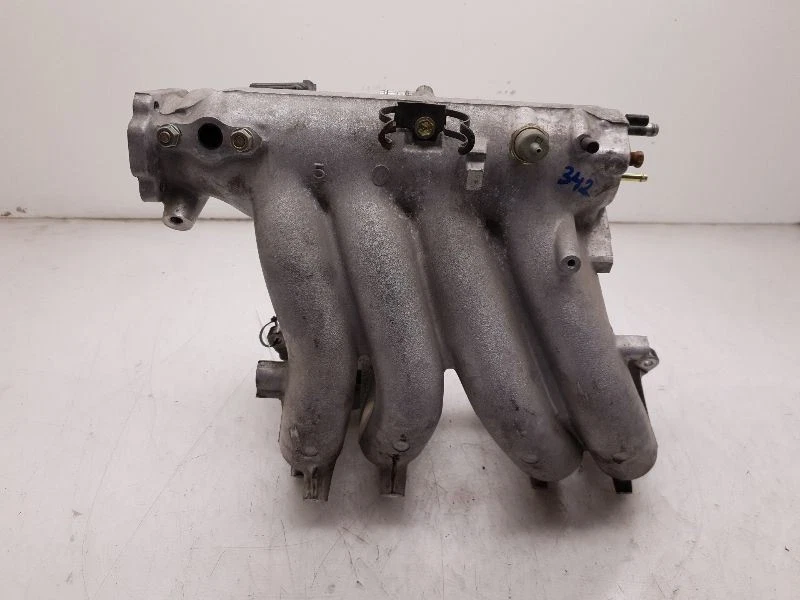 96-99 TOYOTA CELICA 2.2L 4CYL 5SFE MONTAJE COLECTOR DE ADMISIÓN SUPERIOR Foto 4 de 4