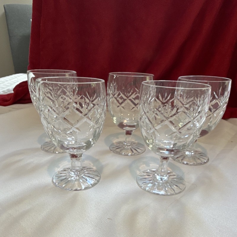 Set of 5 Clear Cut Glass Water Goblets Diamond Pattern 12 oz 5 in Tall