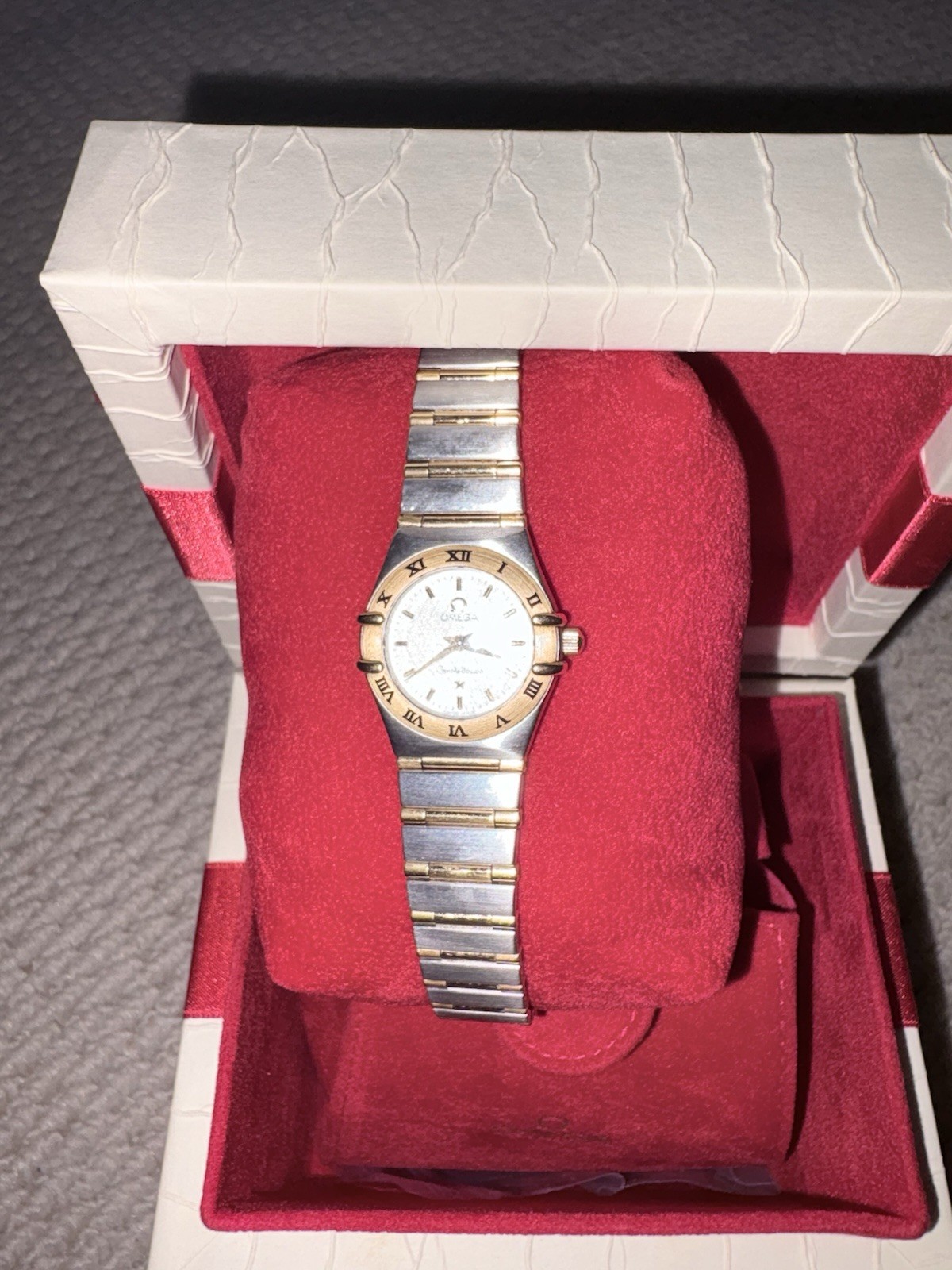 Omega Constellation Mini
