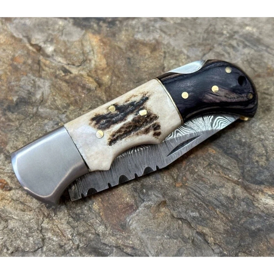 CUCHILLO PLEGABLE CIERVO/CUERNA ACERO DAMASCO FORJADO HECHO A MANO 6,5 PULGADAS Foto 4 de 4