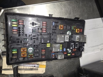 Fuse Box Engine Without Fog Lamps Fits 14-16 SRX 117447