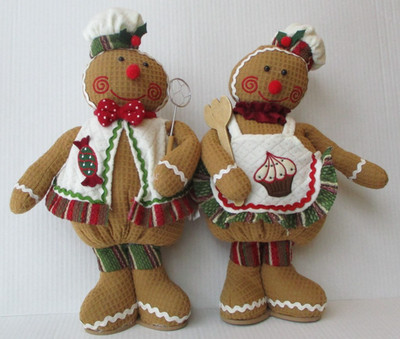 Set Of 2 MR. & MRS GINGERBREAD MAN COUPLE AS BAKERS 15'' PLUSH Christmas Decor BX