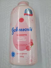 Johnson's Blossoms Baby Powder Talc, 17.6oz 500g 09/24 NEW