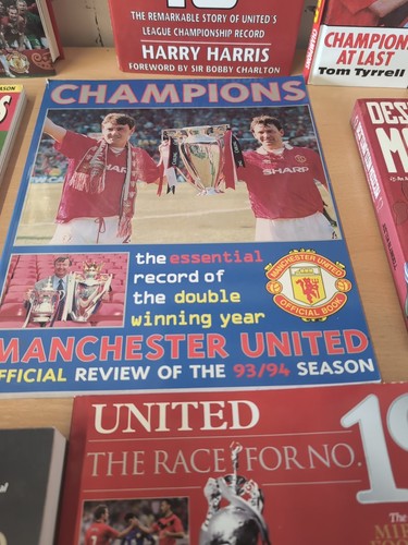 10 X Manchester United Books Champions Double Football League Man U Utd Book - Picture 8 of 10