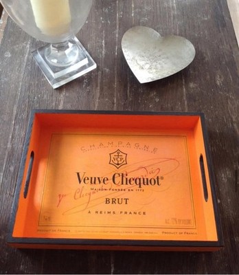 Vintage inspiriertes Veuve Clicquot Serviertablett, Couchtisch, Ottomane Tablett