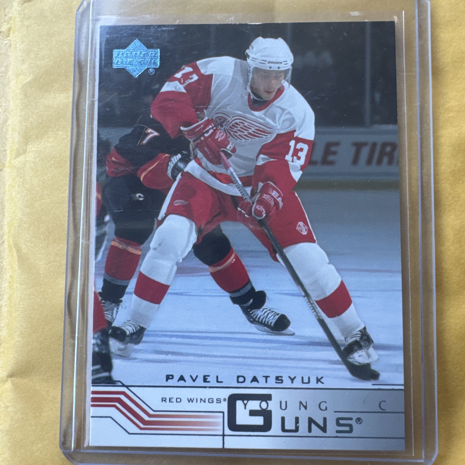 2001-02 Upper Deck Young Guns Pavel Datsyuk RC Hobby #422