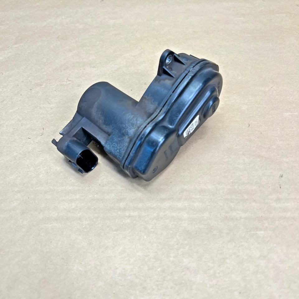 2011-16 BMW 528i 535i 550i Rear Right Parking Brake Caliper Actuator OEM - Image 2 of 4