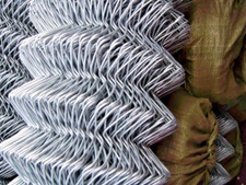 Heavy Duty Garden Fencing Galvanised Chain Link Fencing 3FT Tall 25 Meters