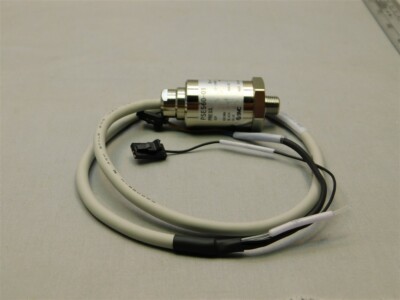 SMC PSE560-01 General Fluid Switch 0-1MPa 12-24VDC Analog 1-5VDC R 1/8 Threads