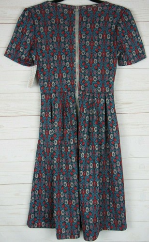 Vestido para mujer Lularoe Amelia negro, azul y rojo jacquard talla XS NUEVO CON ETIQUETAS - Imagen 3 de 3