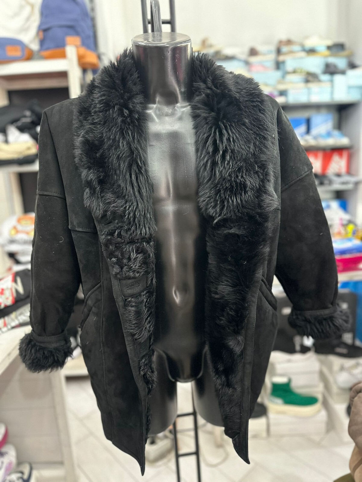 Black Shearling Sheepskin Jacket Women Size 46 LLV293 Preowned