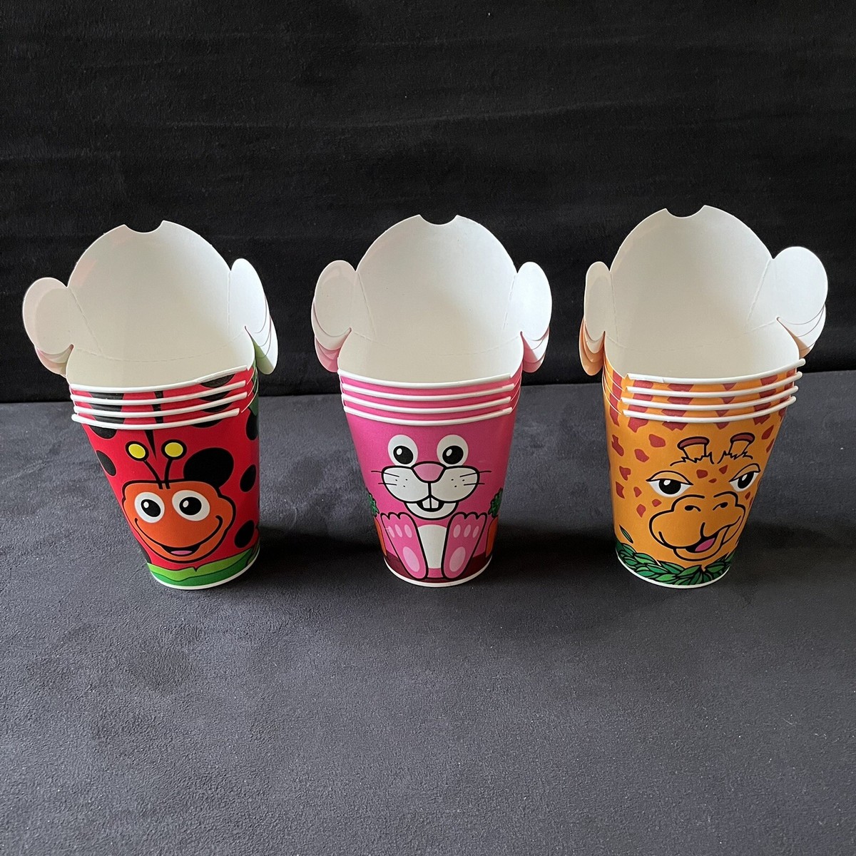 Hefty Zoo Pals Animals Cups Paper Flip Down Lid 12 Pcs Giraffe