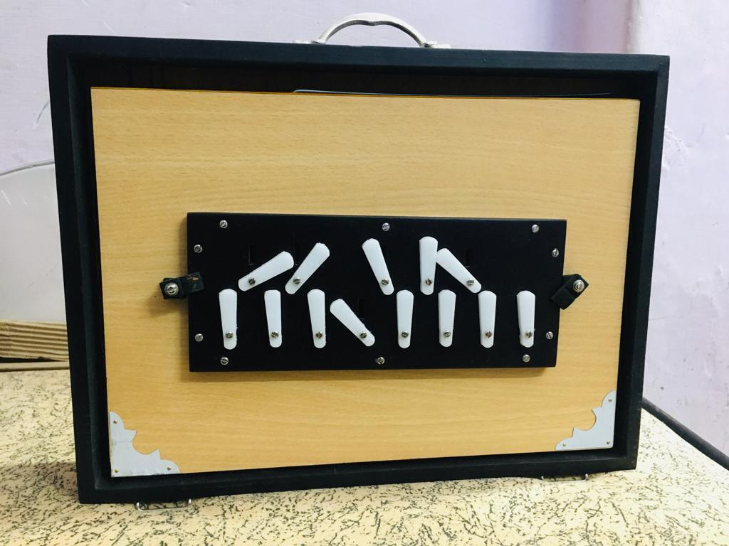 Indian Folk Musical Instrument 13 Notes Sur Peti Multi Bellow Wooden