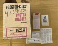 VINTAGE  - Proctor-Silex model T621W - series G9736 - type T6 TOASTER - WORKS 