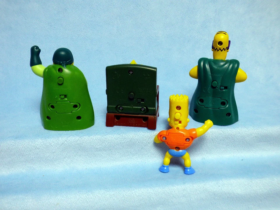 Simpsons Figuren Burger King Figuren 2011 Halloween Treehouse of Horror Homer - Bild 2 von 2