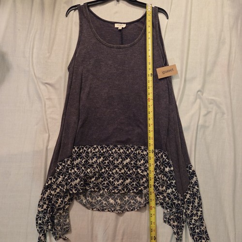 Umgee Women's Shark Bite Sleeveless Top Size Large Charcoal New with Tags - Picture 6 of 10