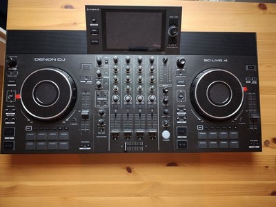 Denon DJ SC Live 4 Controller 