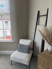 Boucle Accent Chair Black Metal Legs Cream Modern Home Living Seating Seconds