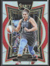 2025 Panini Select WNBA - Concourse Brionna Jones #18 Silver Prizm