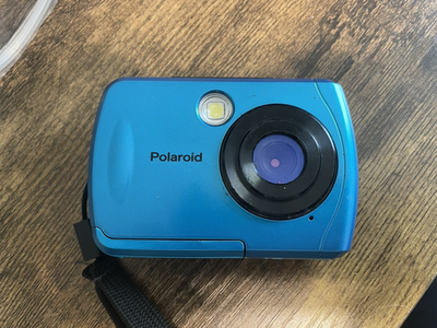 #ad Polaroid Snap Touch 16MP Waterproof Underwater Camera Blue 2.4in 4x Zoom $30.00
