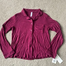 Women’s Stars Above Sleep Shirt Size M Burgundy Long Sleeve NWT