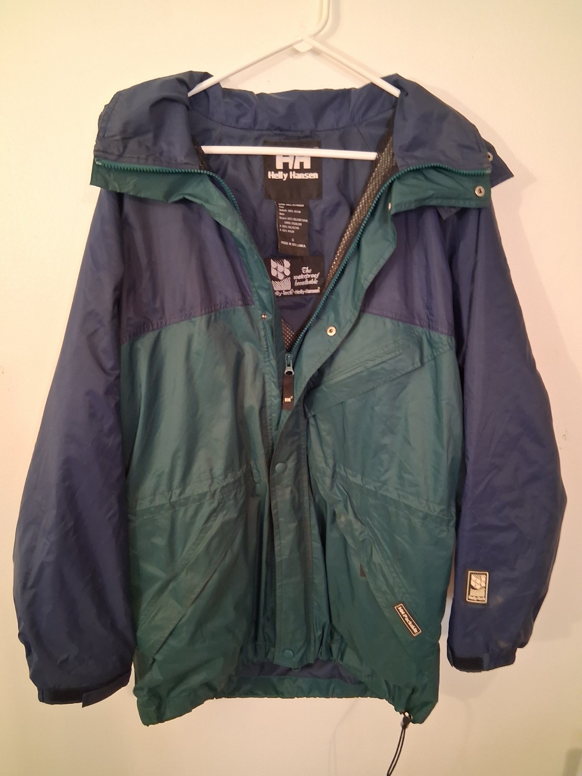 Helly Hansen Jacket Small Helly-Tech Waterproof H… - image 9