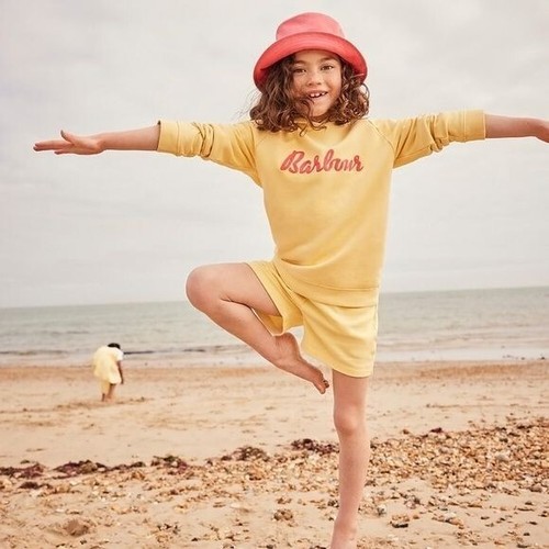 Neu mit Etikett Barbour gelber Logo-Hoodie Stickerei | Mädchen Small Athleisure Baumwolle - Bild 1 von 7