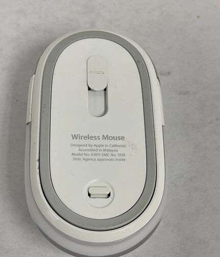 Apple Wireless Mouse A1015 EMC 1938 Genuine - Picture 2 of 3