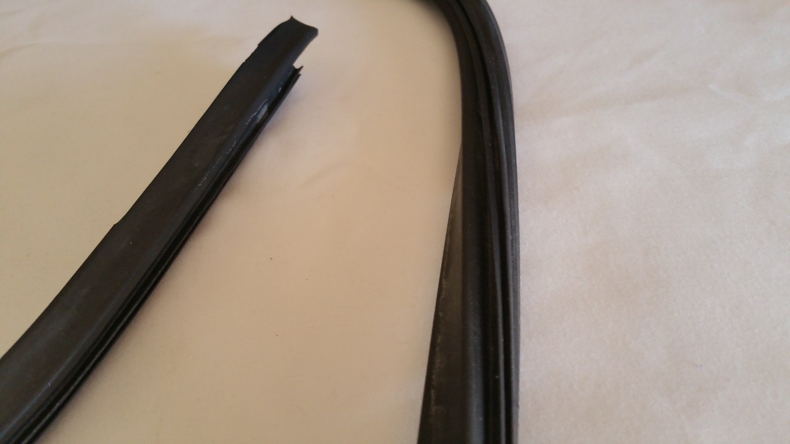 OEM Electrolux Frigidaire Dishwasher Door Gasket Seal Main 154749401