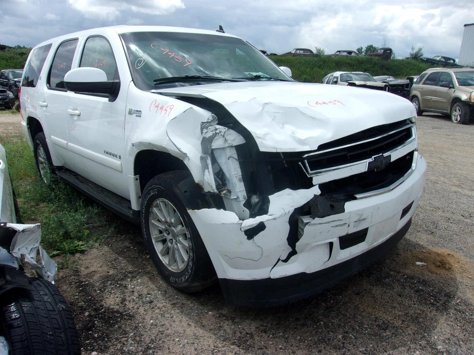 Used Washer Fluid Reservoir fits: 2008 Chevrolet Tahoe Grade A - Imagem 2 de 4