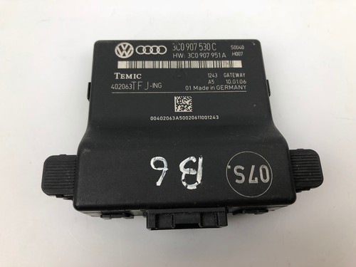 05-10 Volkswagen Passat B6 Gateway Can Bus Control Module Unit 3C0907530C - Picture 3 of 7