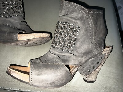 Rockige Sandalen / Sandaletten AIRSTEP A.S.98 Gr. 42 Plateau Nieten Peep Toes