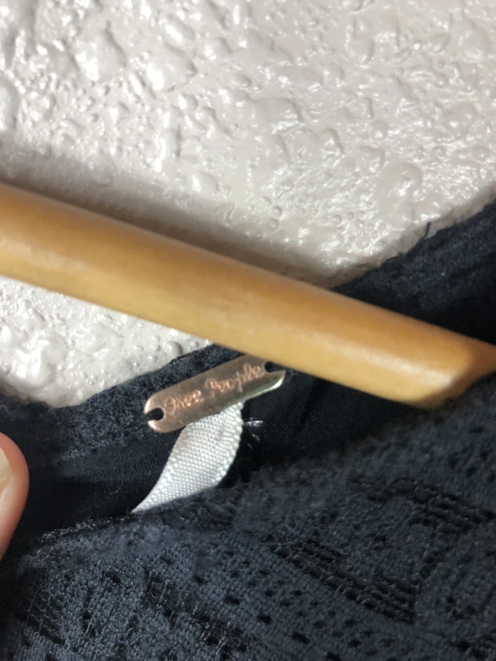 Free People Women’s Candy Woven Black Lace Dress Short Sleeve Size 6 - Image 3 of 4