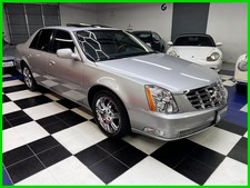 2011 Cadillac DTS 44K MILES - PLATINUM COLLECTION - LAST YEAR - MINT!