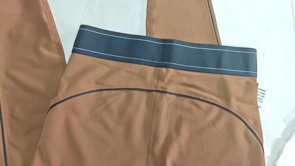 Conjunto de 2 piezas de sujetador deportivo y leggings ALO YOGA para mujer marrón S M L Foto 4 de 4