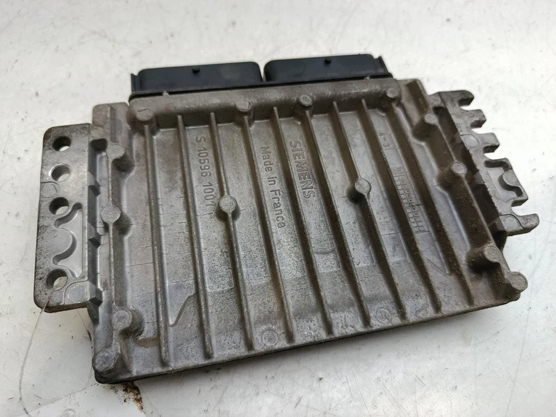 8200059086 centralina motore per RENAULT MEGANE I FASE 2 GRANDTOUR (KA...) 1999 - Immagine 3 di 4