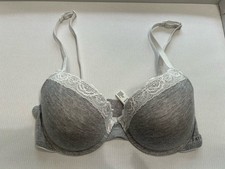 Laura Ashley Light Push Up Bra Underwire Back Close Size 34C Molded