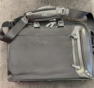 Tumi Arrive Briefcase | eBay