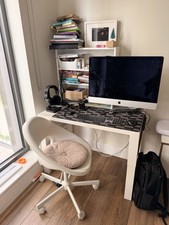 IKEA LOBERGET MALSKÄR White Swivel Chair for Office or Bedroom
