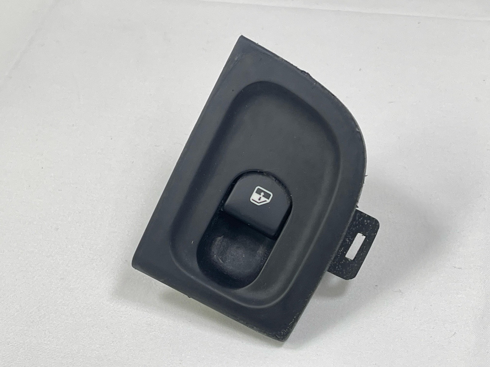 03-13 Maserati Quattroporte M139 Window Control Switch Rear Right Side OEM