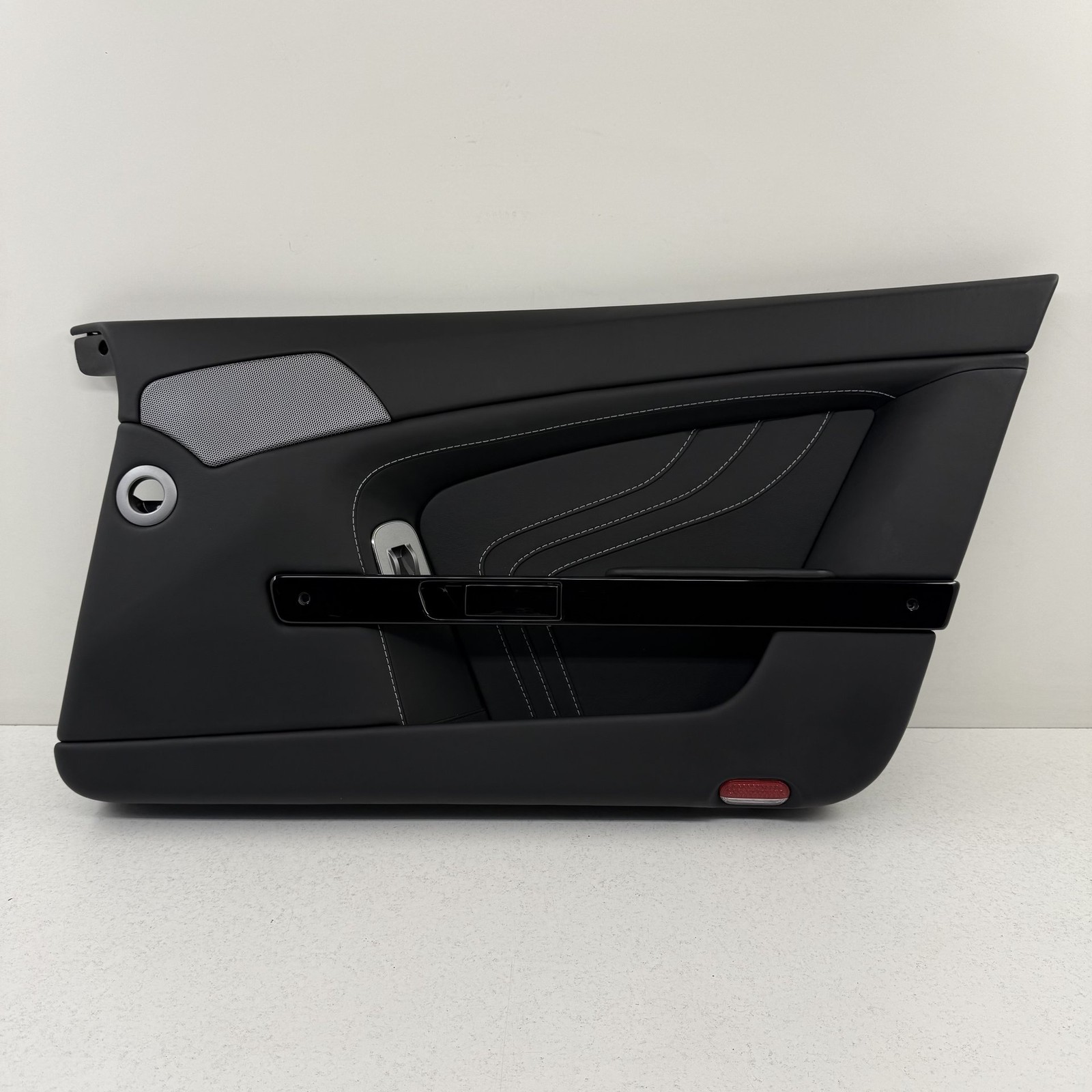 Aston Martin Vantage 2011-2017 Left, right Door panels Pair Black