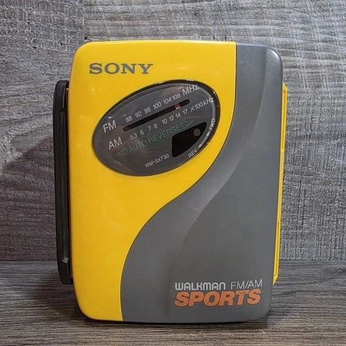 Sony Walkman Sports WM-SXF30 Vintage FM/AM Radio Cassette Player Tested Working